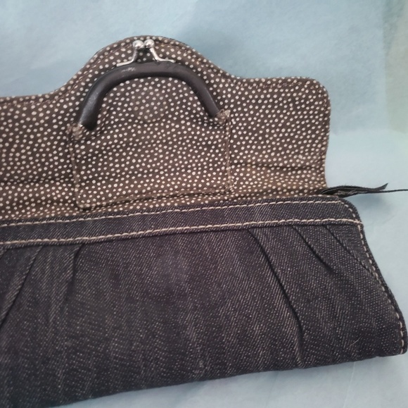 COPY - Thirty One Denim Wallet - Picture 4 of 6